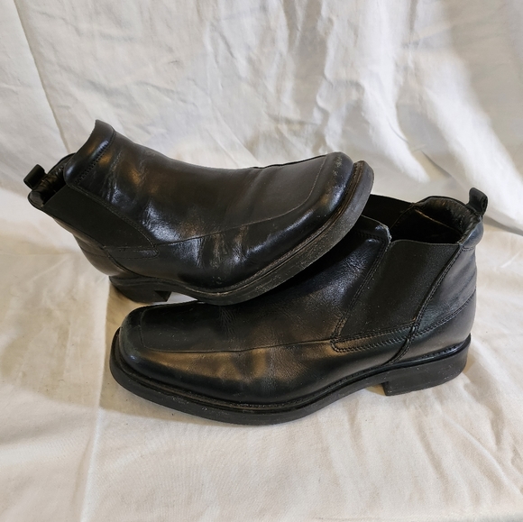 Men's Black Leather Ankle Boots - Picture 5 of 5